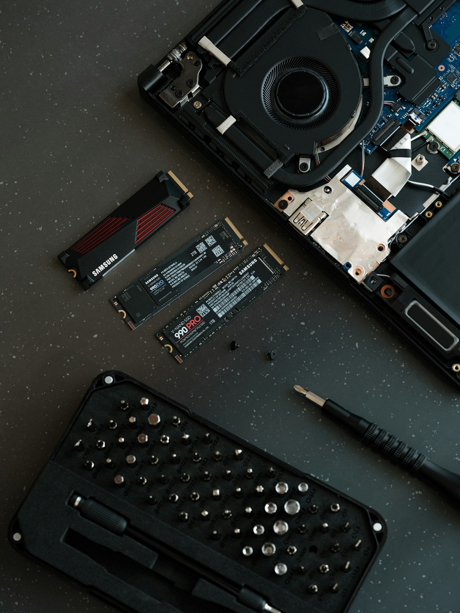 Essential Security Software to Protect Your Personal Devices